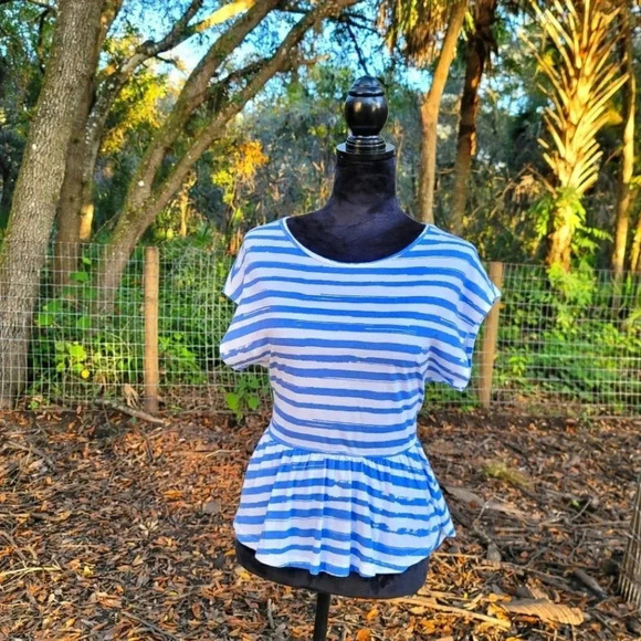 New Charming Charlie Womens Striped Peplum Shirt Blue White Top Short Sleeve S. - Picture 1 of 13